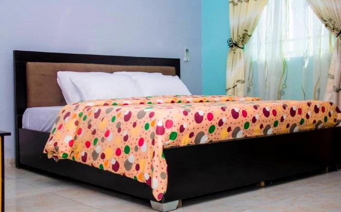VICPEALIA HOTEL LTD