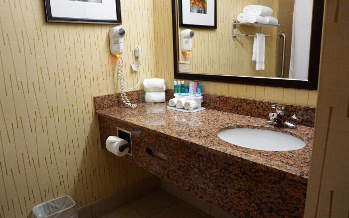 Holiday Inn Express & Suites Gibson By IHG