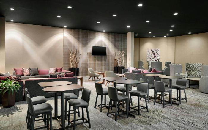 Courtyard by Marriott Milwaukee Downtown