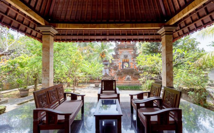 Tebluess Guesthouse Gianyar RedPartner