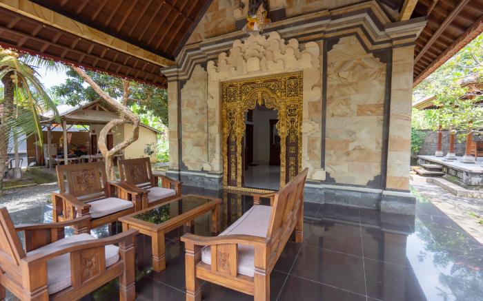 Tebluess Guesthouse Gianyar RedPartner
