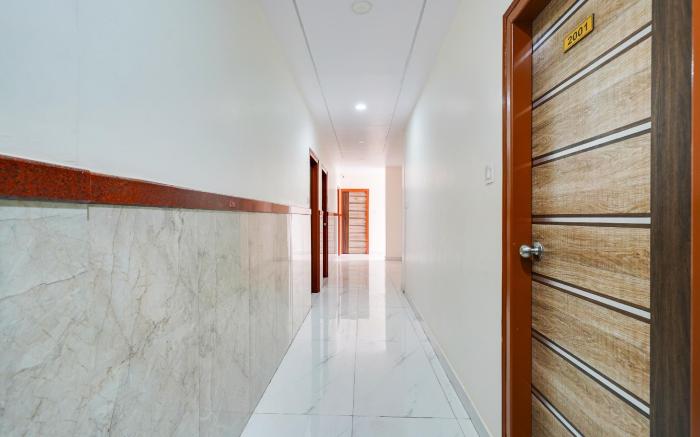 Super Townhouse Bidadi Formerly Royal Garuda