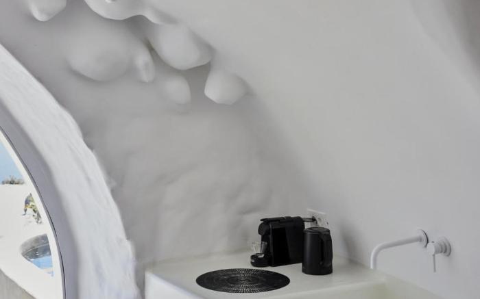Theano Cave Suites & Villas