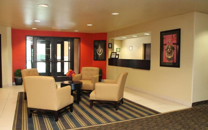 Extended Studio Hotel Suites - San Dimas