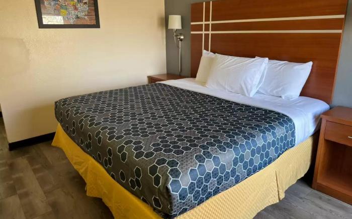 Econo Lodge Waite Park - St. Cloud