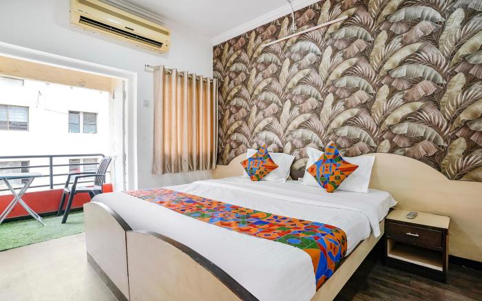 FabHotel Saroj Inn - Mumbai Naka