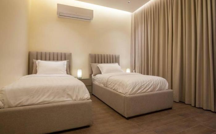 Elegant and luxurious apartment Al-Olaya