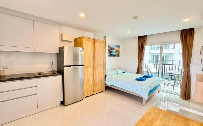 Mantra Beach Condominium Studio - M134