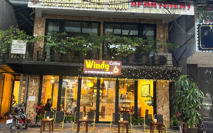 Windy Lakeview Studio Ha Noi