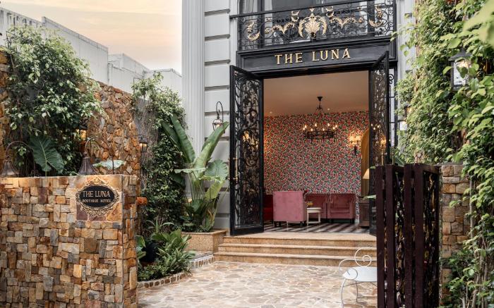THE LUNA - Boutique Hotel