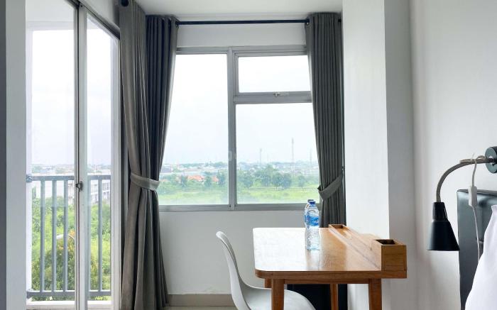 Best Homey Studio at Enviro Apartment By Travelio