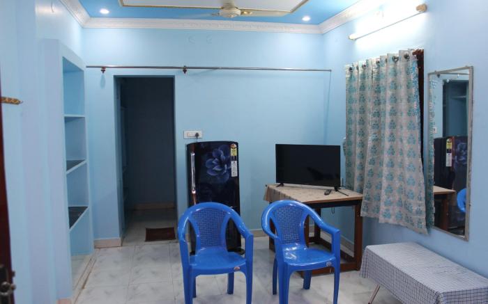 Centaurus Homestays - Blue 