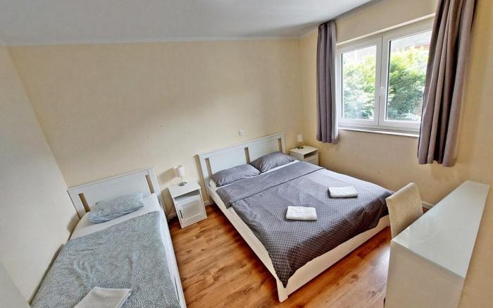 APOLONiA_groundfloor family apartment with terrace
