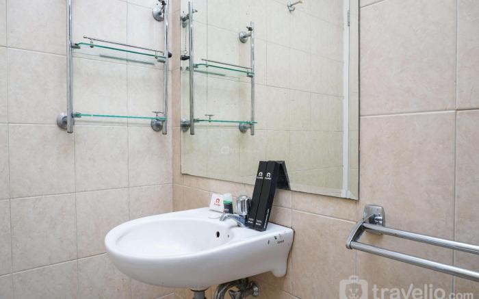 Spacious Nice 2BR Apt at Marina Ancol By Travelio