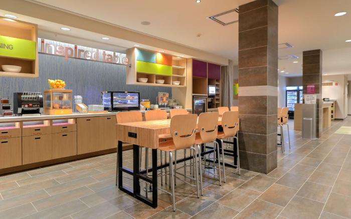 Home2 Suites by Hilton Alcoa Knoxville Airport