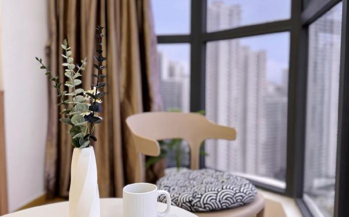 Muji Full Seaview FOC Netflix 2CarPark 3BR 6-12pax