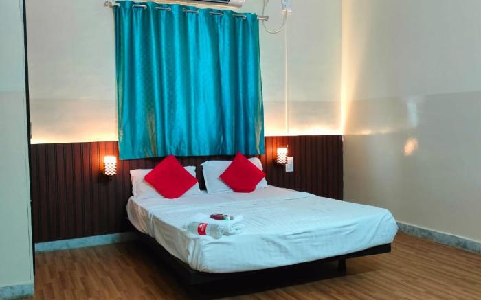 HOTEL GOLD HORN AND BANQUETS