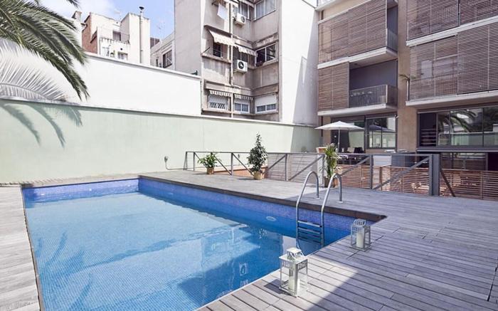 Gràcia: Cozy duplex with shared pool + terrace