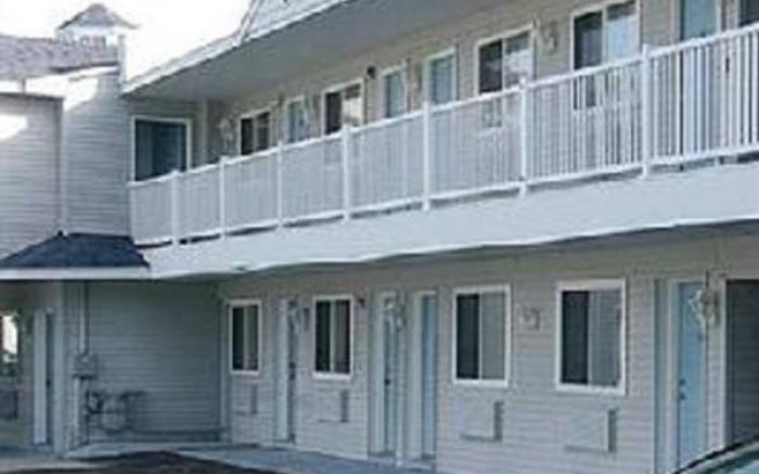 Mackinaw Budget Inn