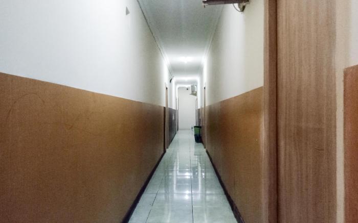 RedDoorz near Balai Kota Makassar
