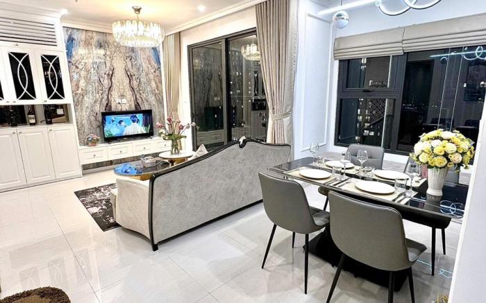 2N2WC+1 Luxury Sun Homestay