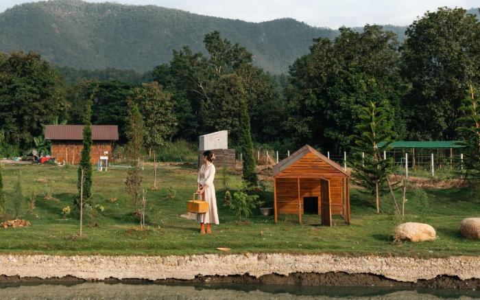 Pine Village