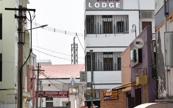 Sarvam Lodge