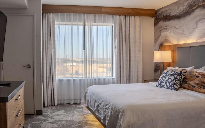 DoubleTree by Hilton Fort Worth Fossil Creek