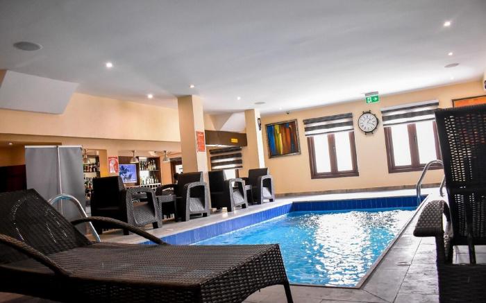 Sun Heaven Hotel Ikoyi