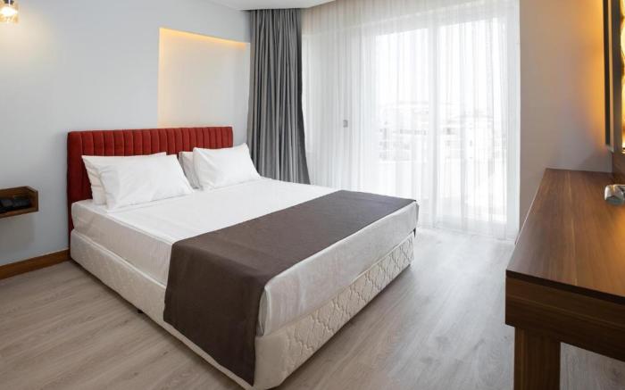 Citrus Luna Suite Hotel
