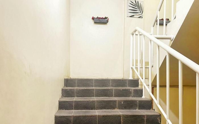RedDoorz near Soekarno Hatta Airport 3