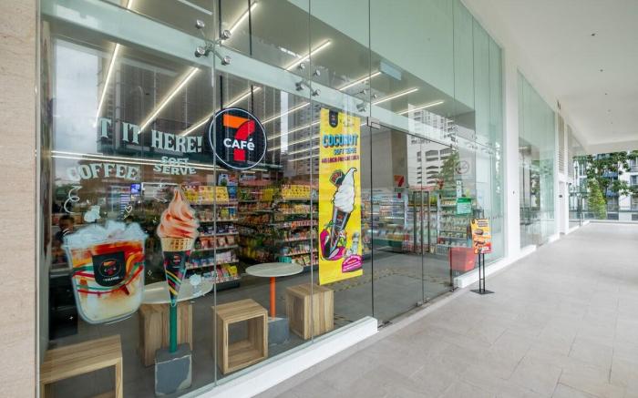 Muji Home Lavile KL , Sunway Velocity Dog-Friendly , Pool