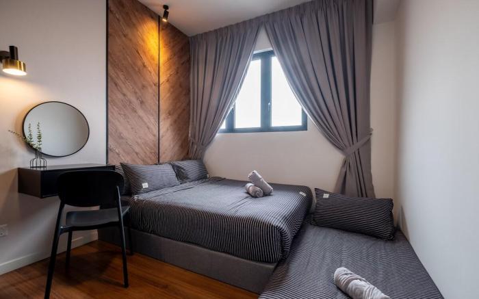NEW M Vertica 3Bedroom8Pax Infinity Pool|MRT中文房东