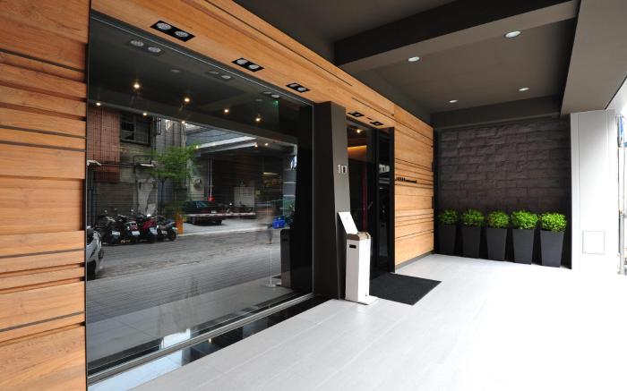 Forward Suites II