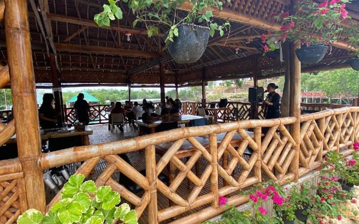 Makarios Aquafarm Resort & Restaurant