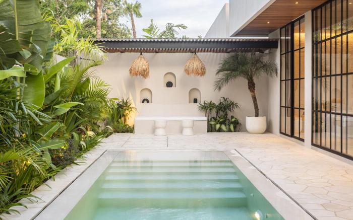 Luxurious Two-bedroom Villa