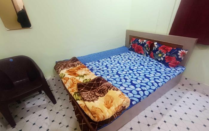 Hotel O Home Tulsi Satsang Bhawan Homestay