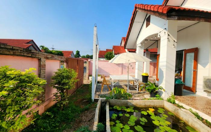 Good Vibe House Sattahip Holiday Home
