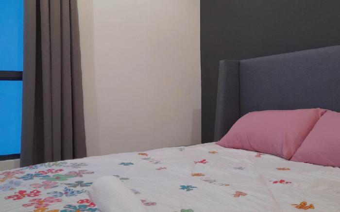 Affordable staycation@Kozi Square