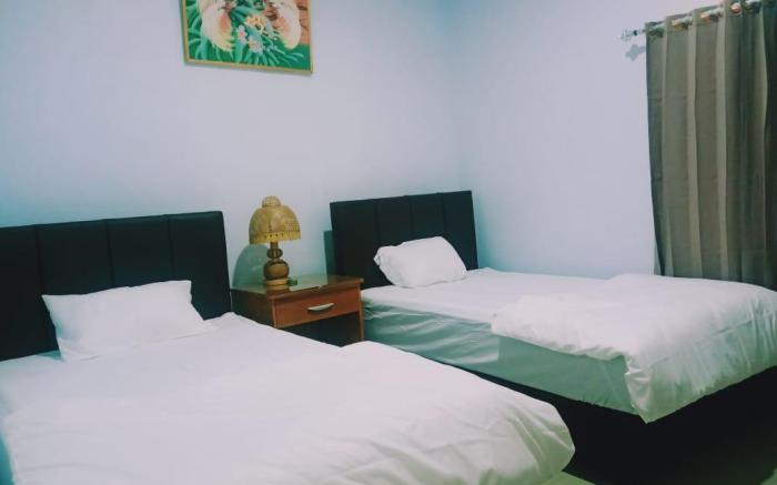 Swan Homestay