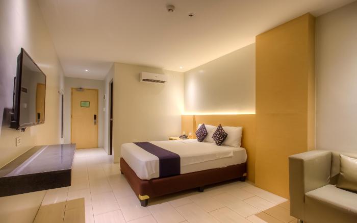 OYO 1080 THE BEST INN