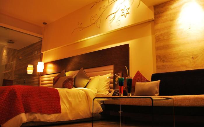Maya Hotel