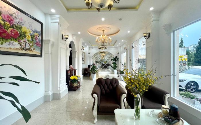 Phương Vy Luxury Hotel 
