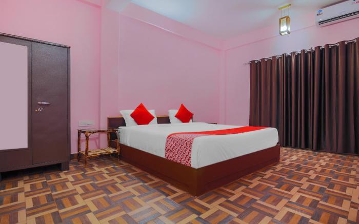 Hotel O Padma