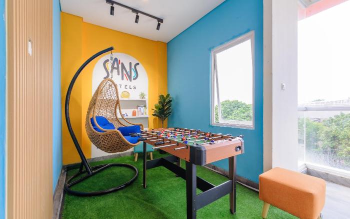 Sans Hotel Pesona Bekasi