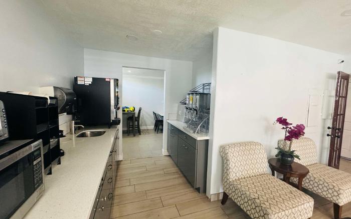 SureStay by Best Western Fresno Central