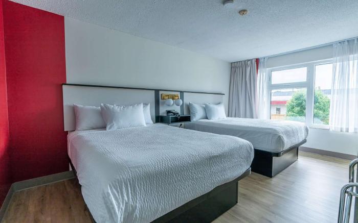 Ramada by Wyndham Kingston
