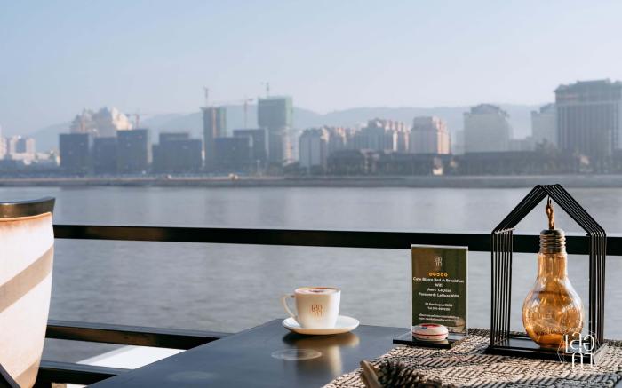 Le Quar Cafe Bistro Bed & Breakfast