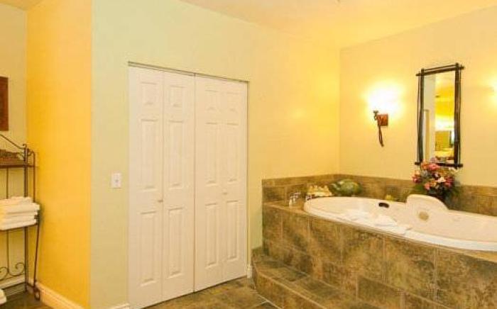 The Chateau at Lake La Quinta