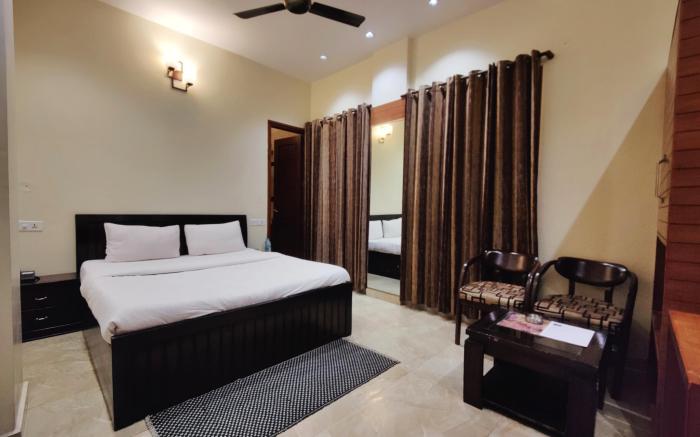 Dippy's The Boutique Hotel